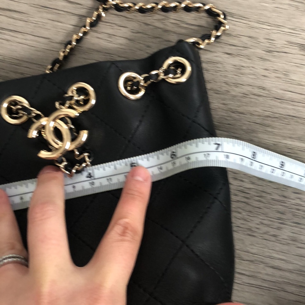 Authentic Chanel Bag - Picture 4 of 9